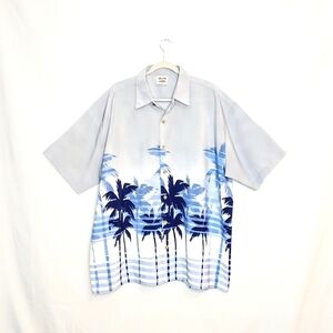 Island Tropics button-up shirt. Gray/blue XL
